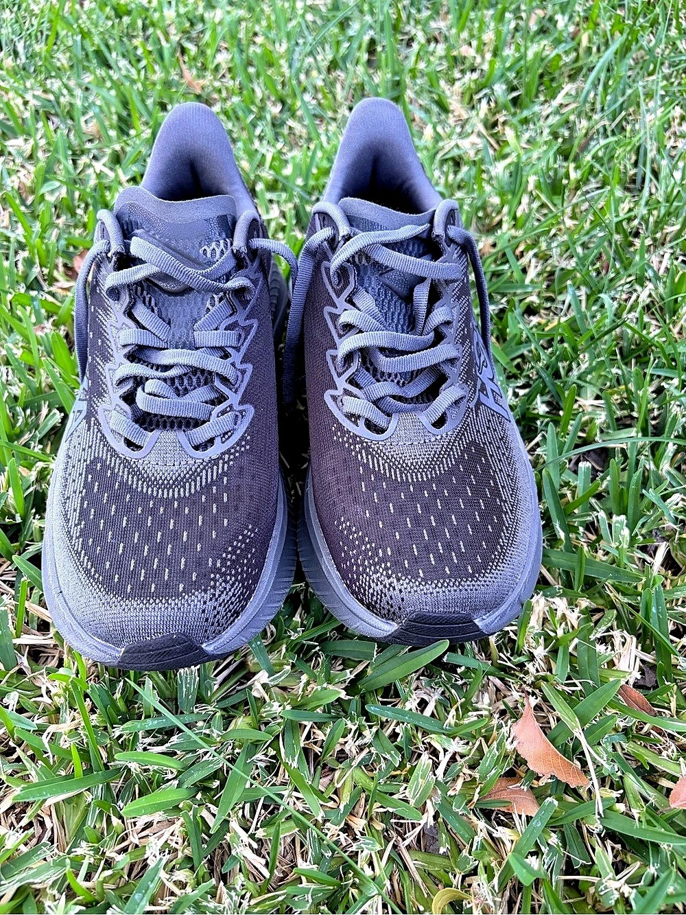 Hoka Mach 6 Athletic Shoes US 7.5 Gray